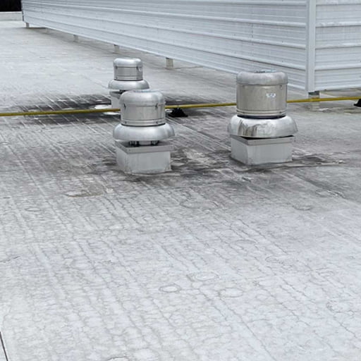 commercial-roof-pollutant-damage